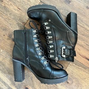 Guess Combat Ankle Boots